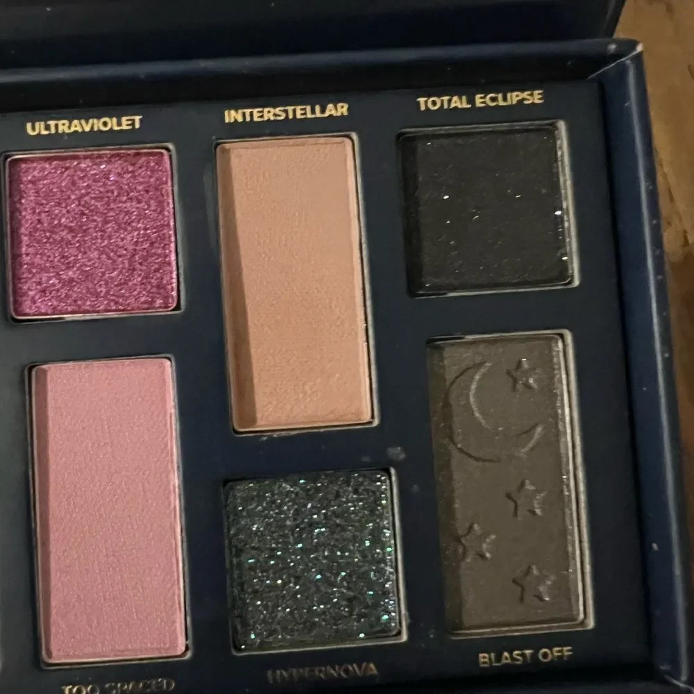 Too Faced Cosmic Crush Eye Palette